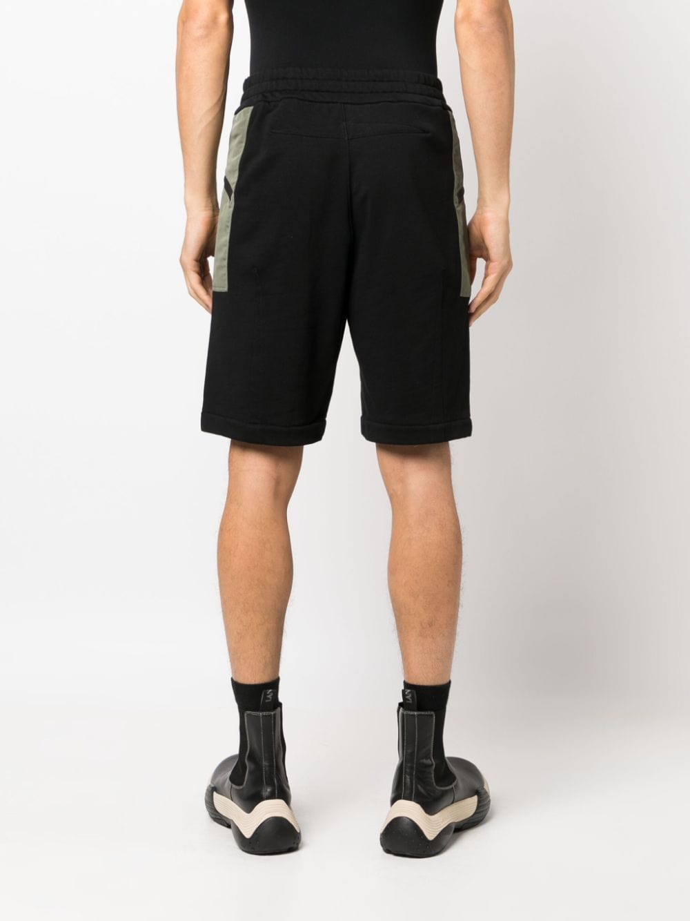 Alexander Mcqueen Short trousers Alexander McQueen Shorts Black Alexander McQueen Shorts Black Brand